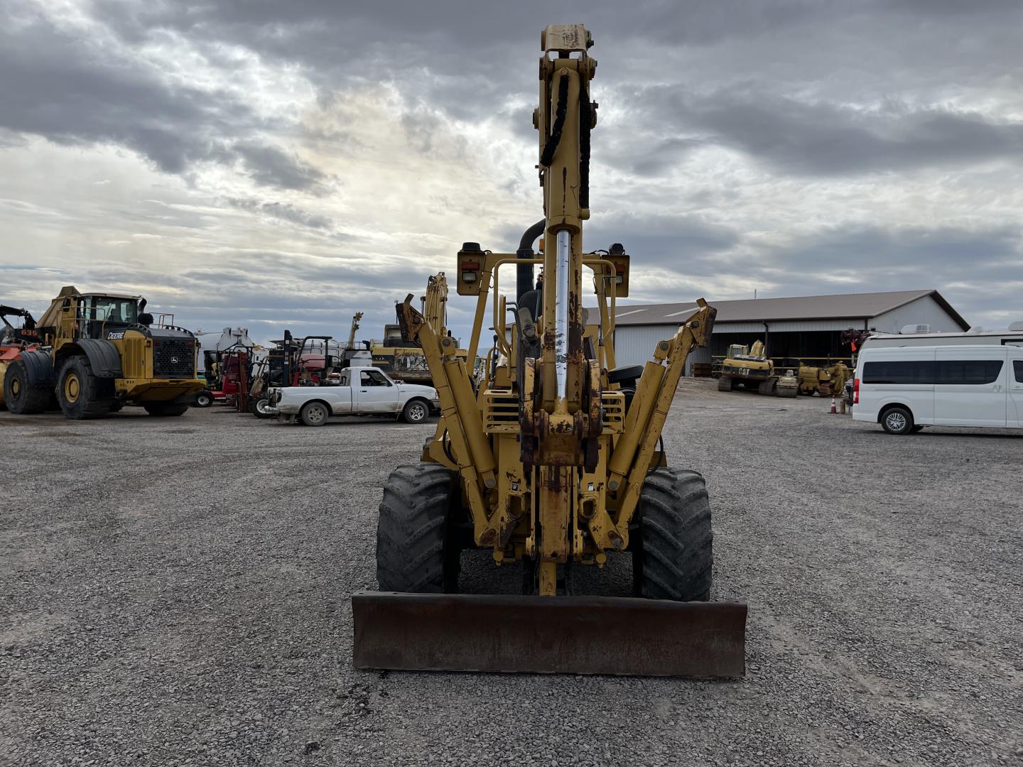 ./imagenes/INVOICE/2019/16809/ZANJADORA VERMEER V8550A (8).JPG